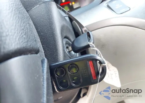 2006 Honda Odyssey from USA, damaged, VIN 5FNRL387868043249